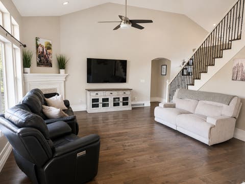 Tiny photo for 2187 E EAGLE CREST DR, Draper, UT 84020 (MLS # 2170433)