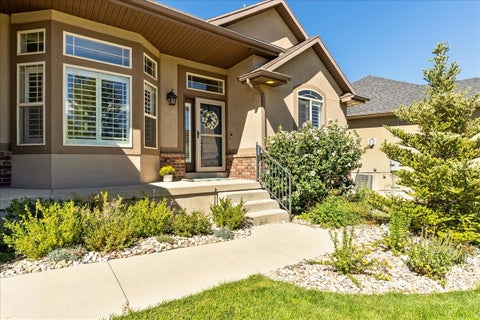 Tiny photo for 2187 E EAGLE CREST DR, Draper, UT 84020 (MLS # 2170433)