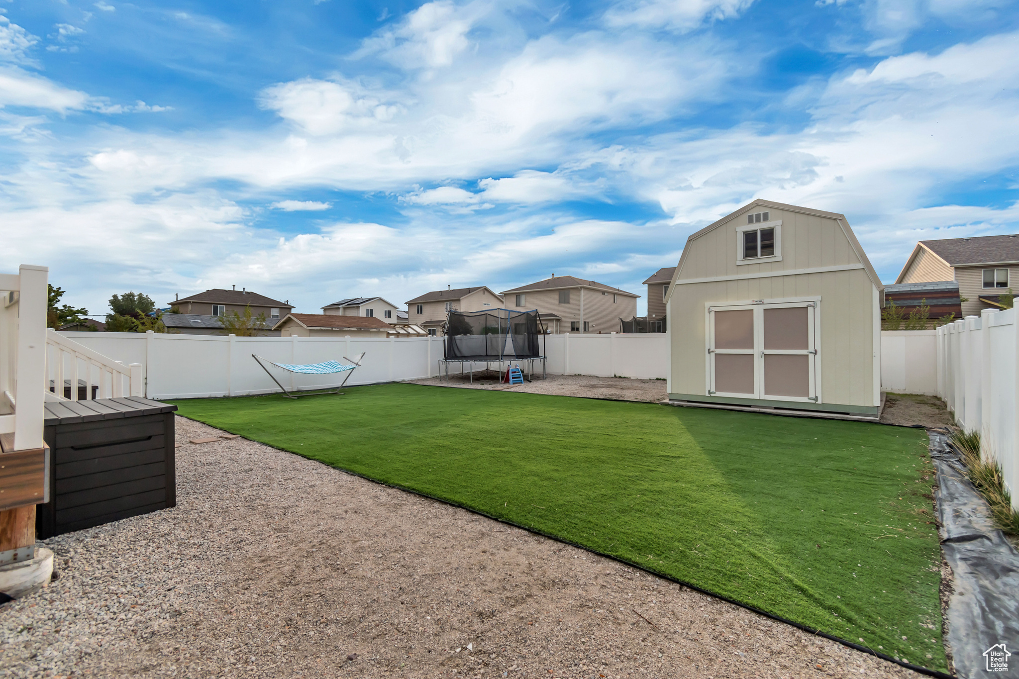 MONTGOMERY VILLA - Residential