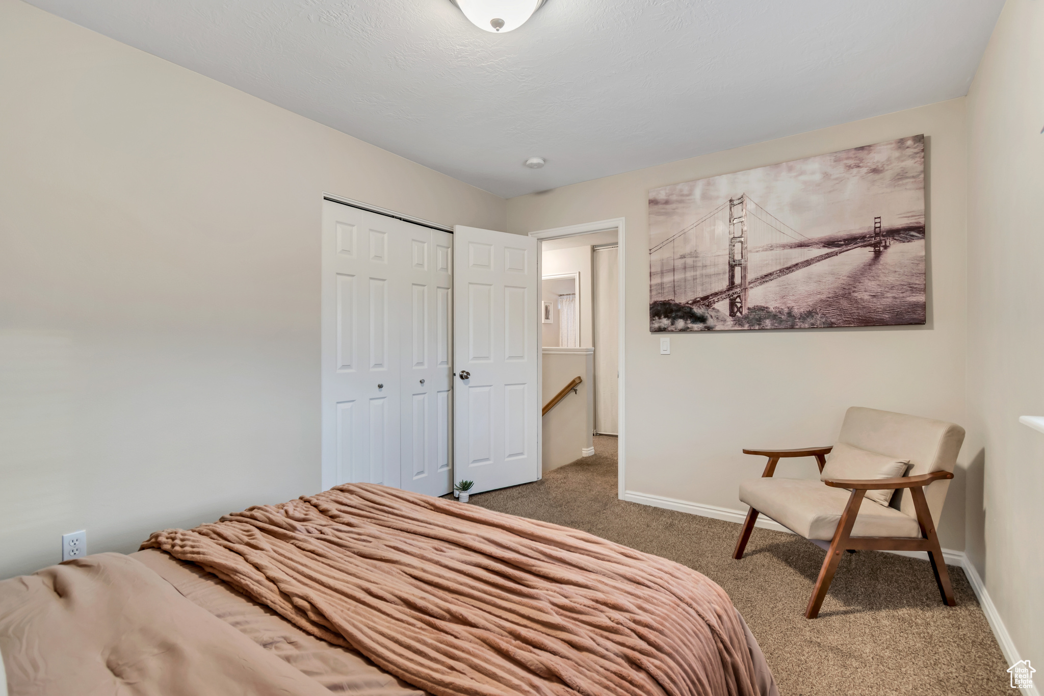 MONTGOMERY VILLA - Residential