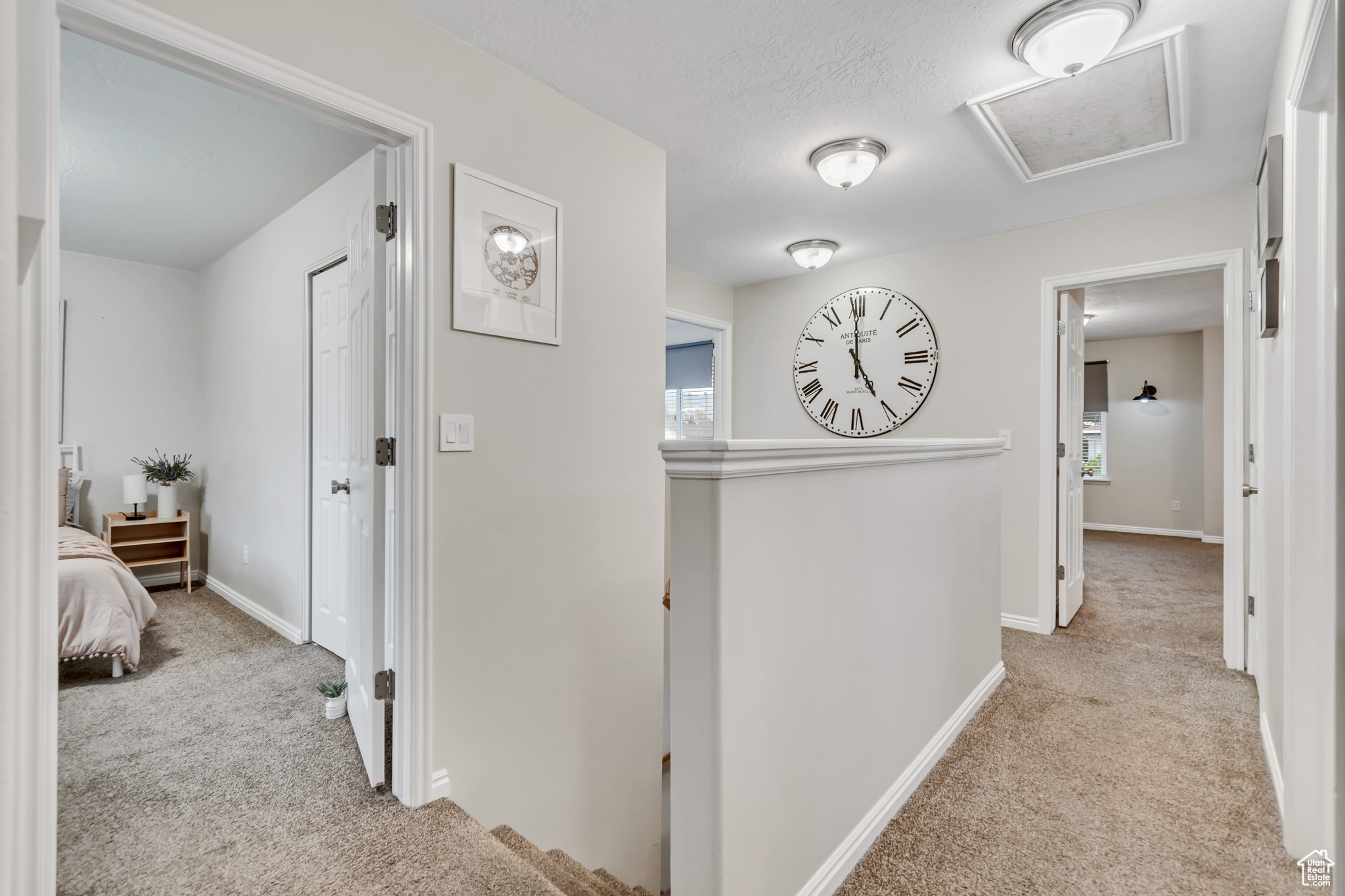 MONTGOMERY VILLA - Residential