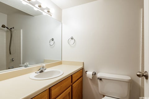 Tiny photo for 6076 S LIBERTY OAKS CV #1, Murray, UT 84107 (MLS # 2168456)