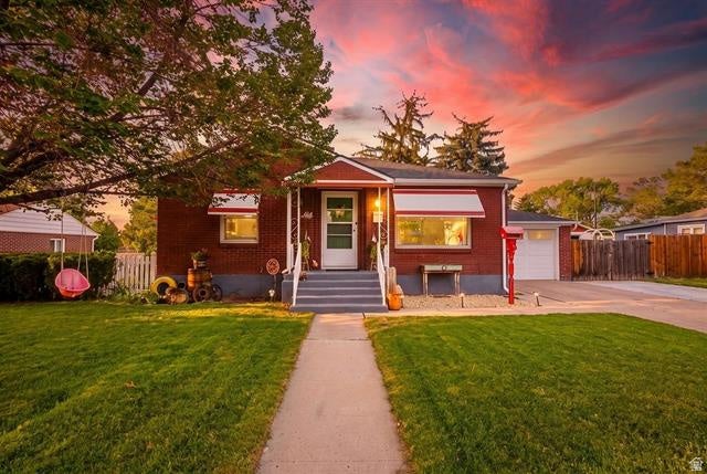 Photo of 754 DOGWOOD ST, Pocatello, ID 83201 (MLS # 2182197)