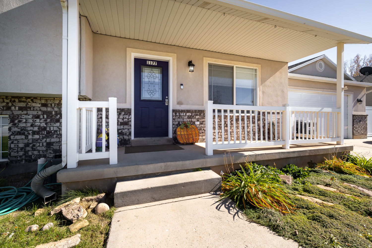 MEADOWBROOK PARK - Residential