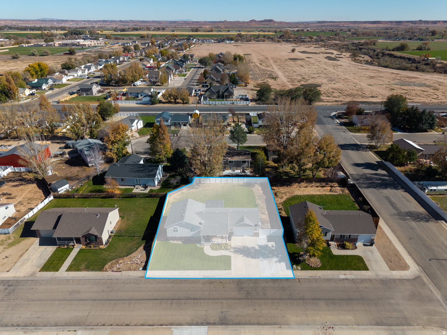 MEADOWBROOK PARK - Residential