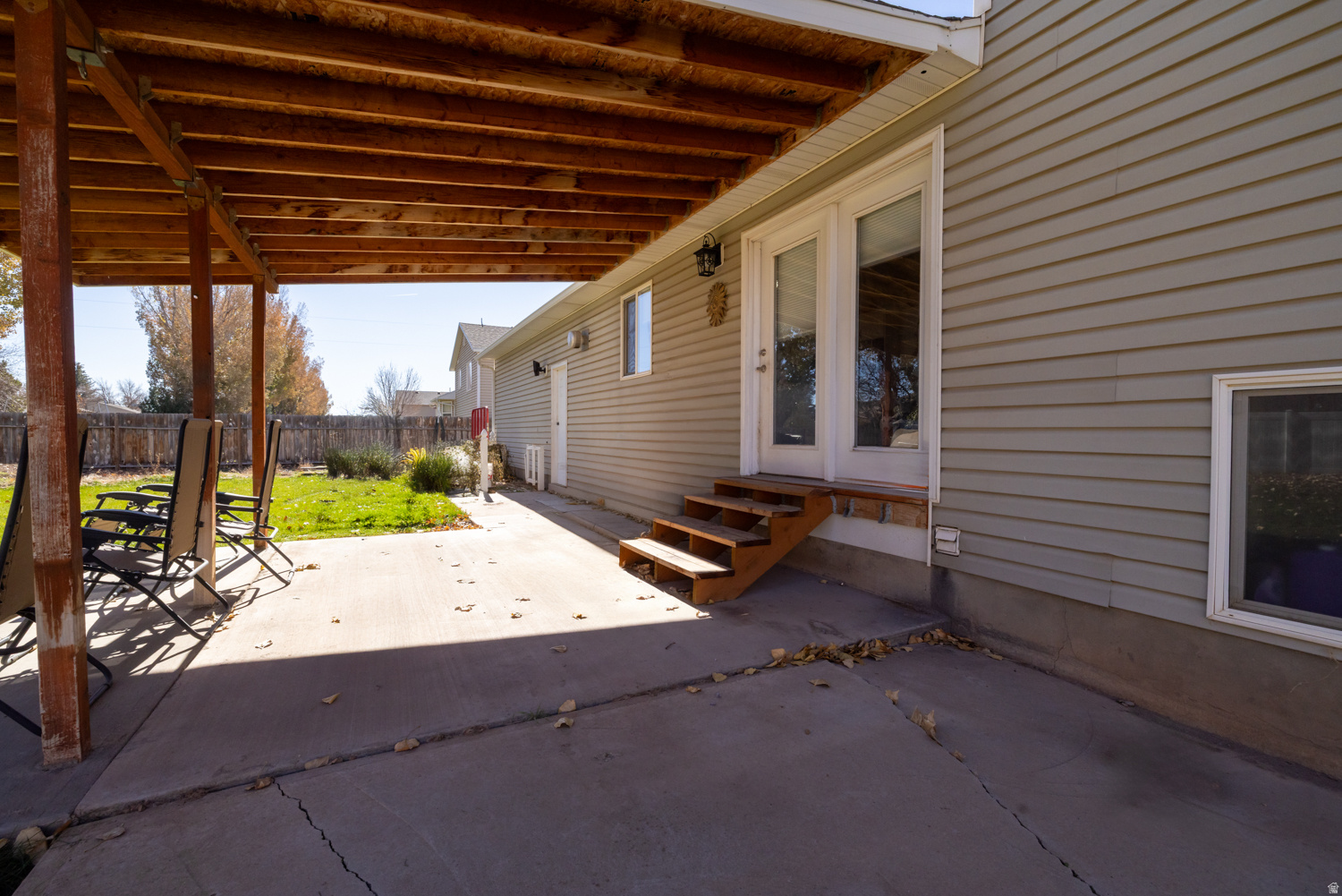 MEADOWBROOK PARK - Residential