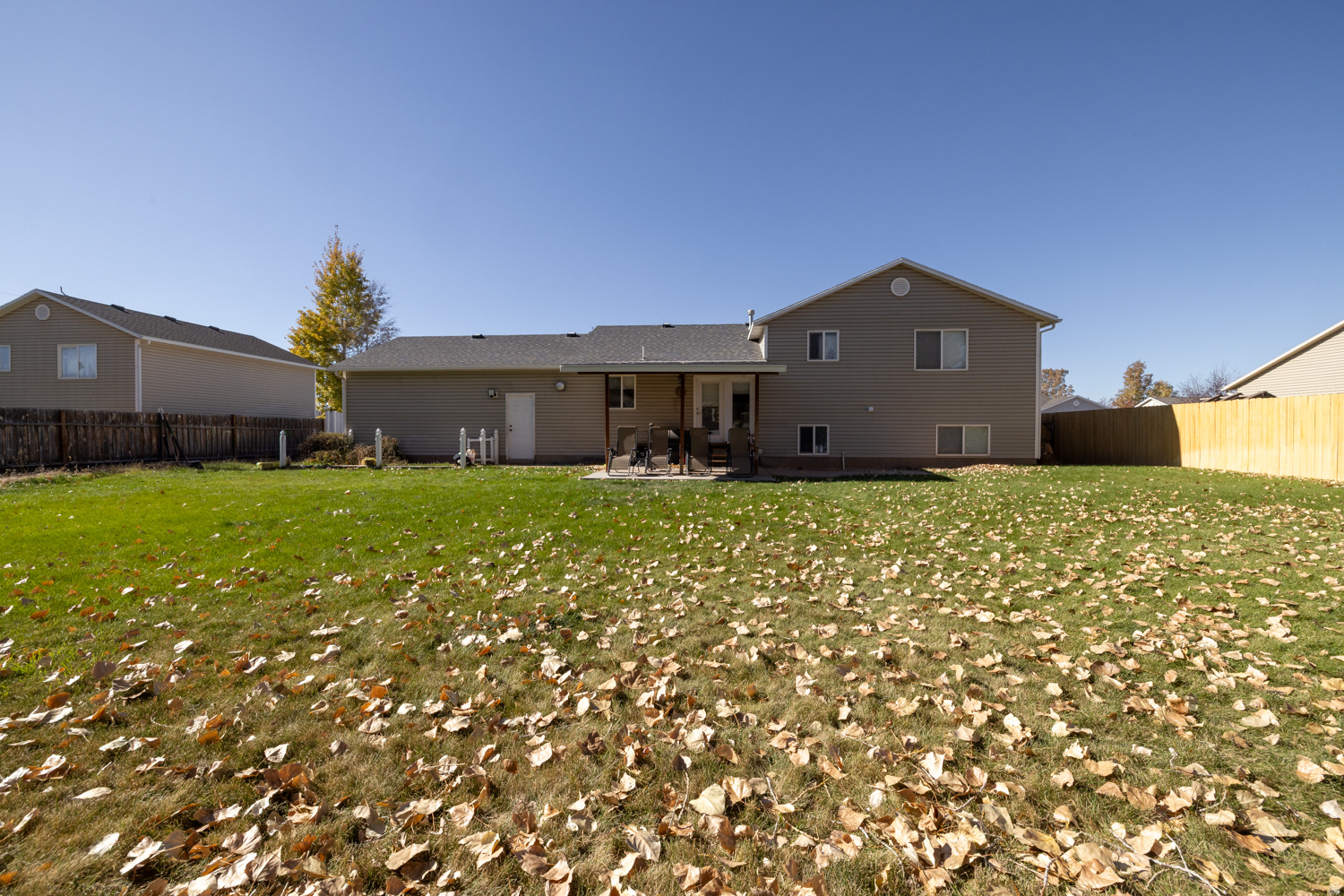 MEADOWBROOK PARK - Residential