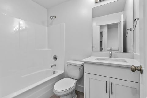 Tiny photo for 635 N 550 W, Smithfield, UT 84335 (MLS # 2140633)