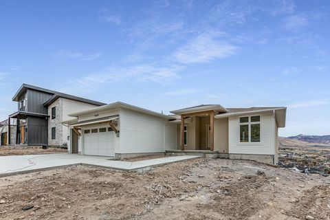 Photo of 14632 S WYATT RUN DR, Herriman, UT 84096 (MLS # 2158342)