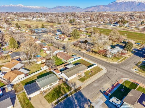 Tiny photo for 648 W 2200 N, Clinton, UT 84015 (MLS # 2127334)