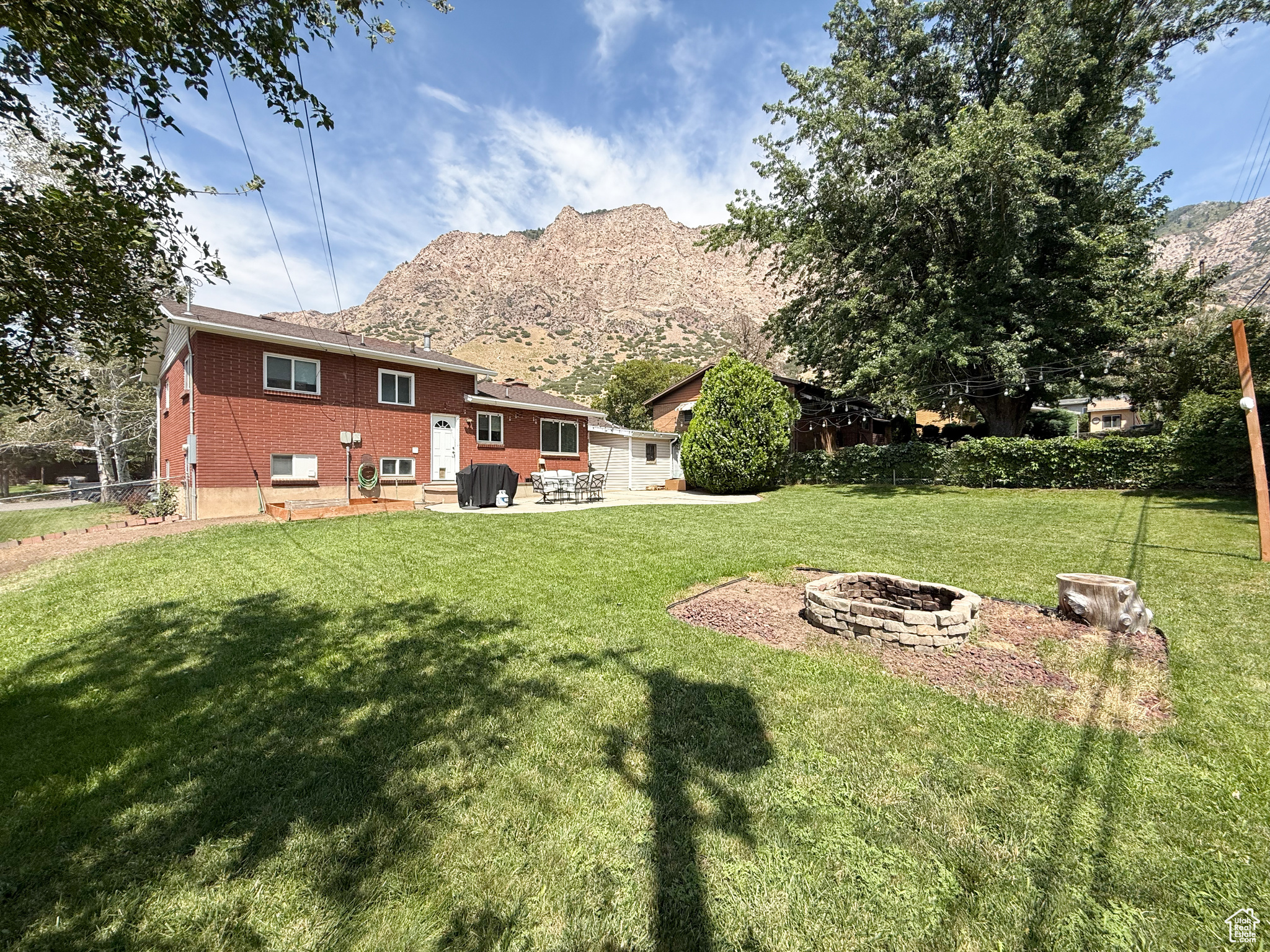 SUNCREST PARK NO 2 - Residential