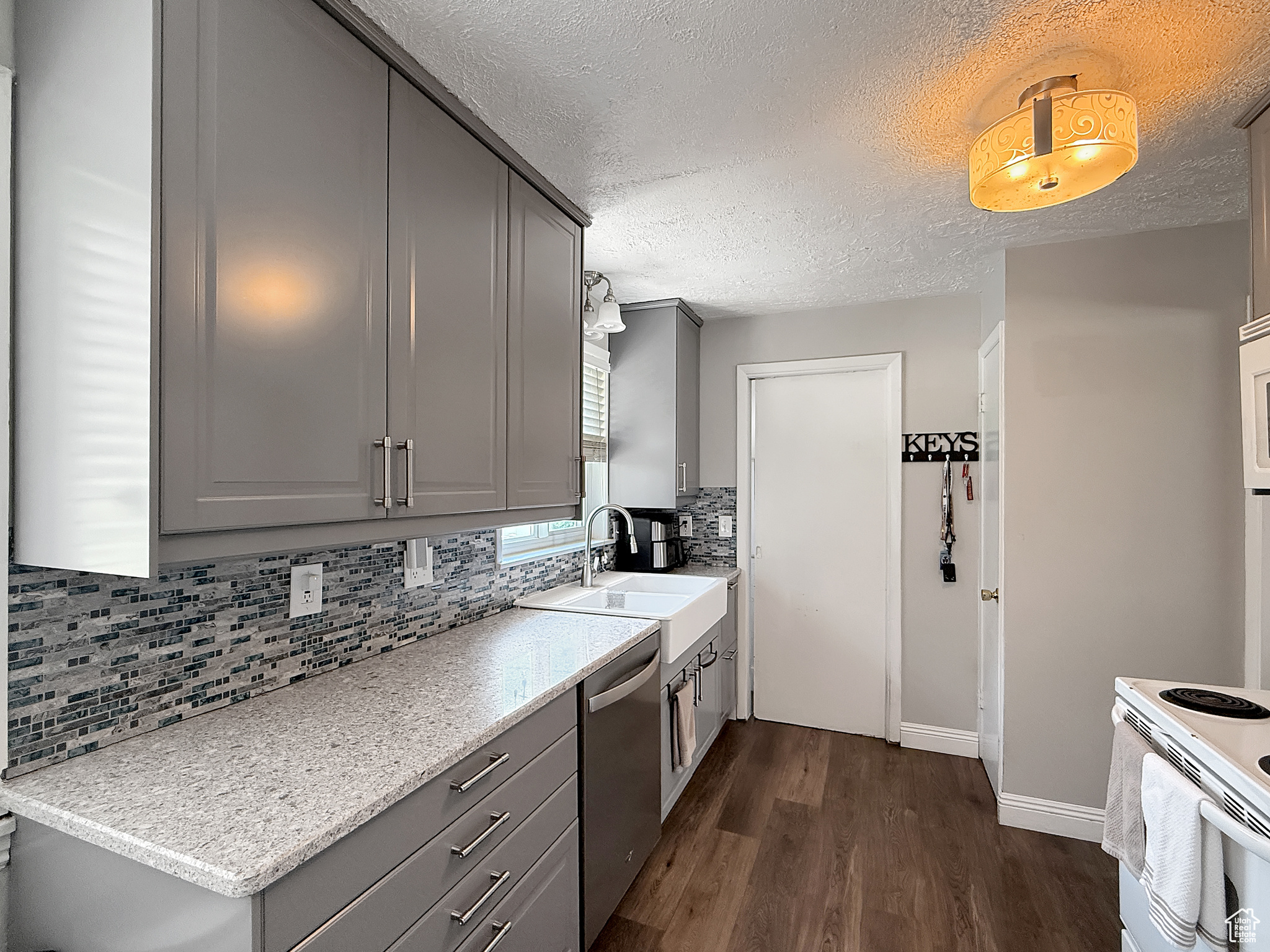 SUNCREST PARK NO 2 - Residential