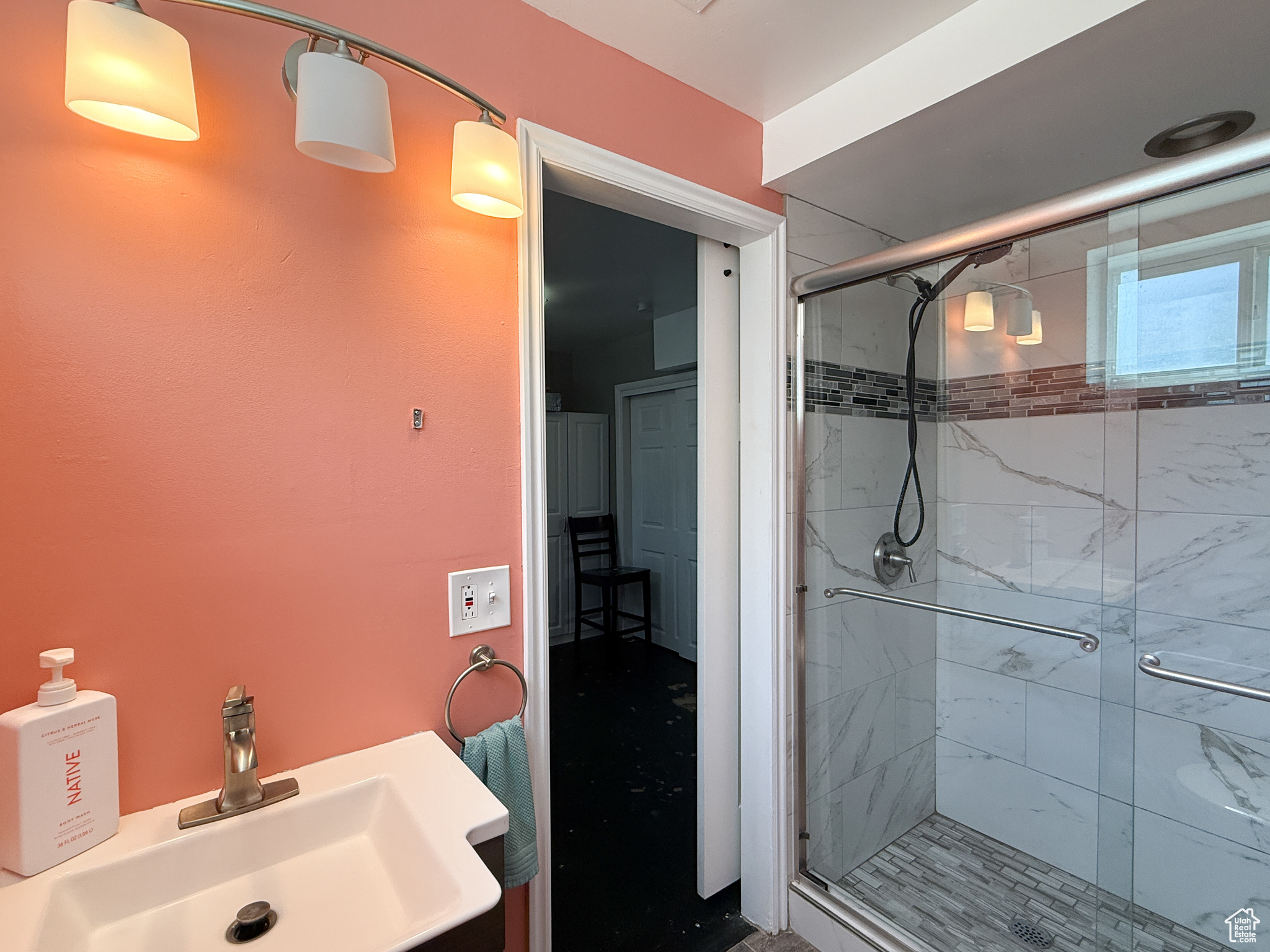 SUNCREST PARK NO 2 - Residential