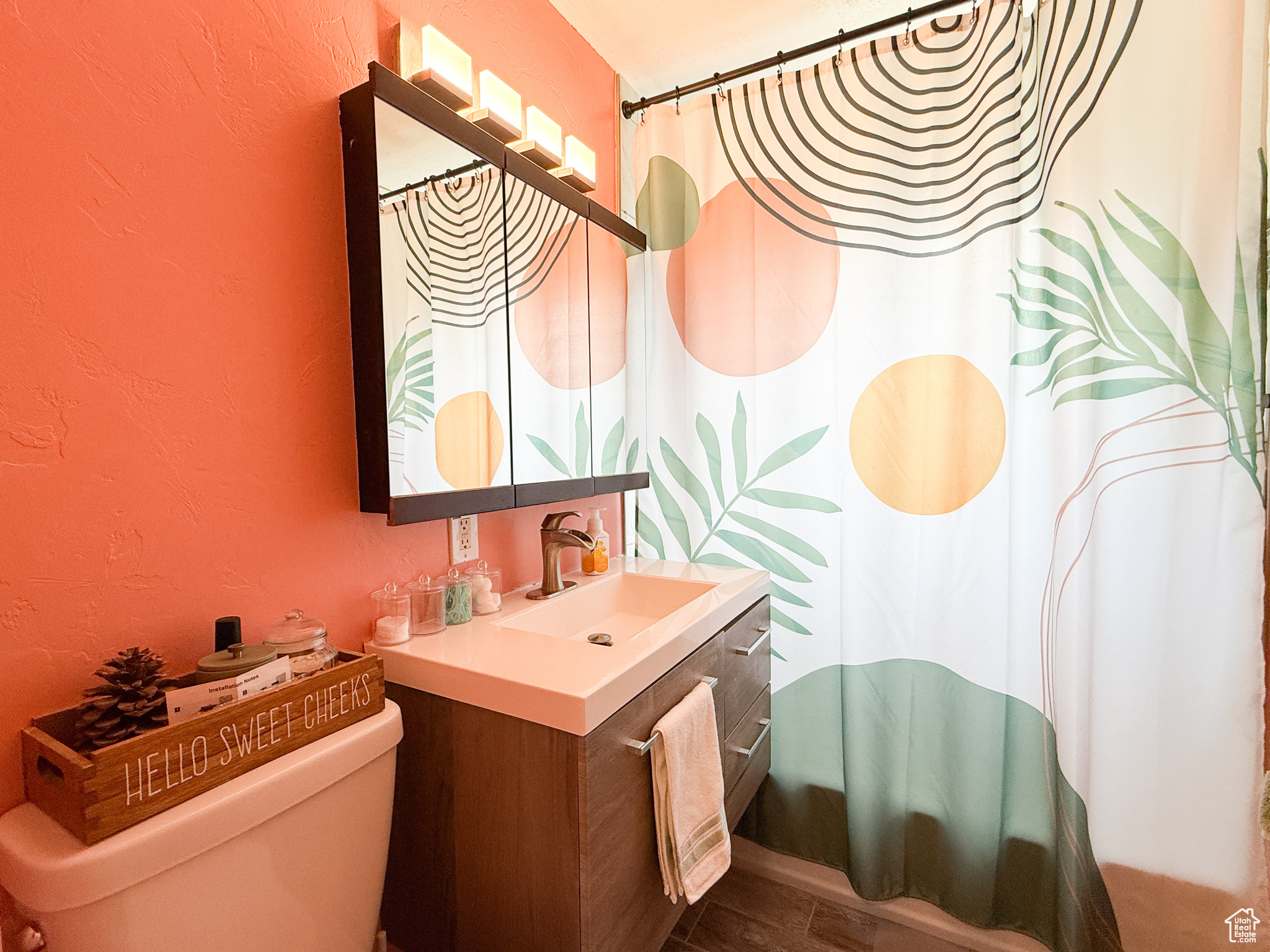 SUNCREST PARK NO 2 - Residential