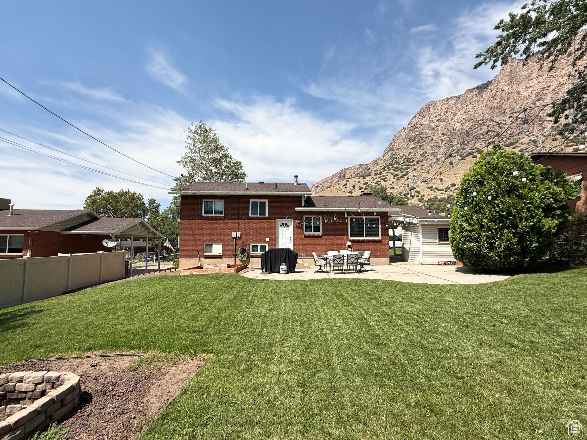 SUNCREST PARK NO 2 - Residential