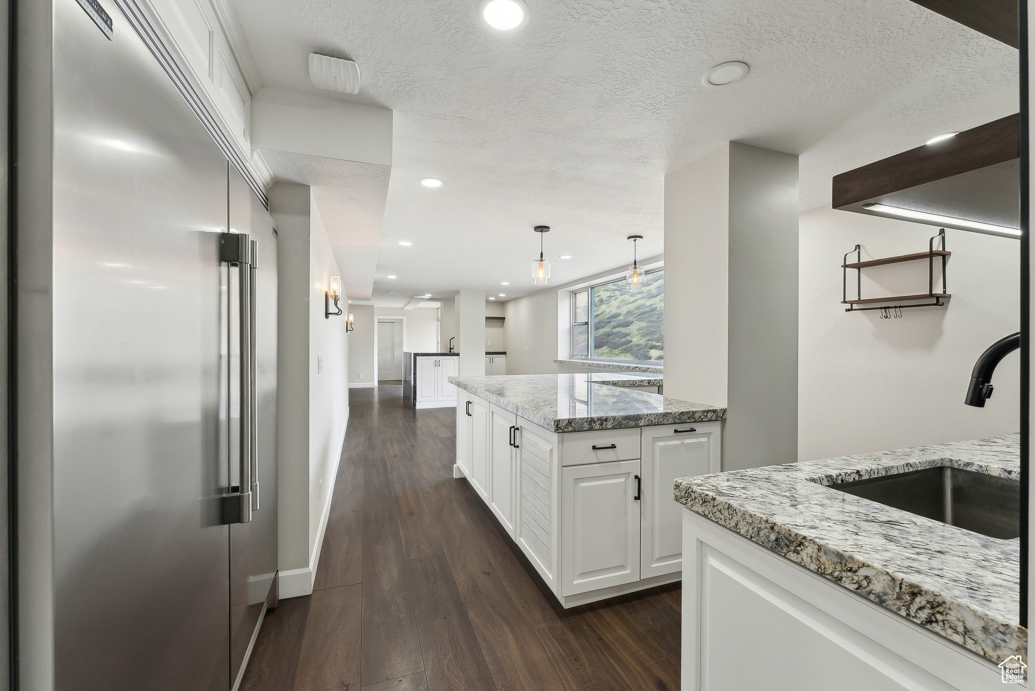 CANYON CREST - Residential