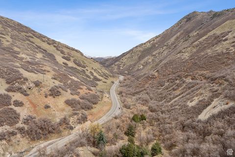 Tiny photo for 875 S DONNER WAY 1506 WAY #1506, Salt Lake City, UT 84108 (MLS # 2075085)