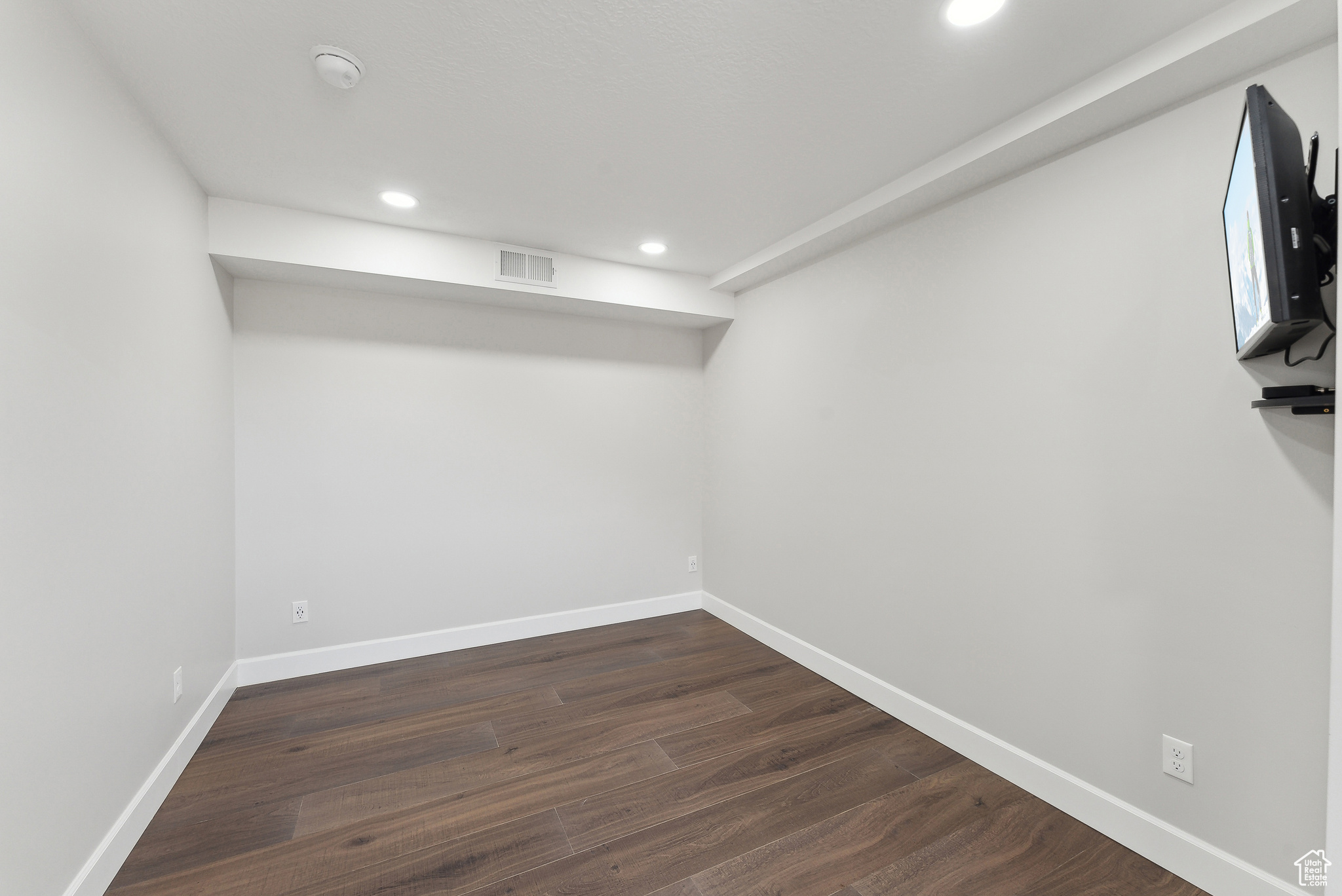 CANYON CREST - Residential