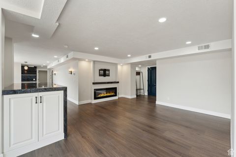 Tiny photo for 875 S DONNER WAY 1506 WAY #1506, Salt Lake City, UT 84108 (MLS # 2075085)