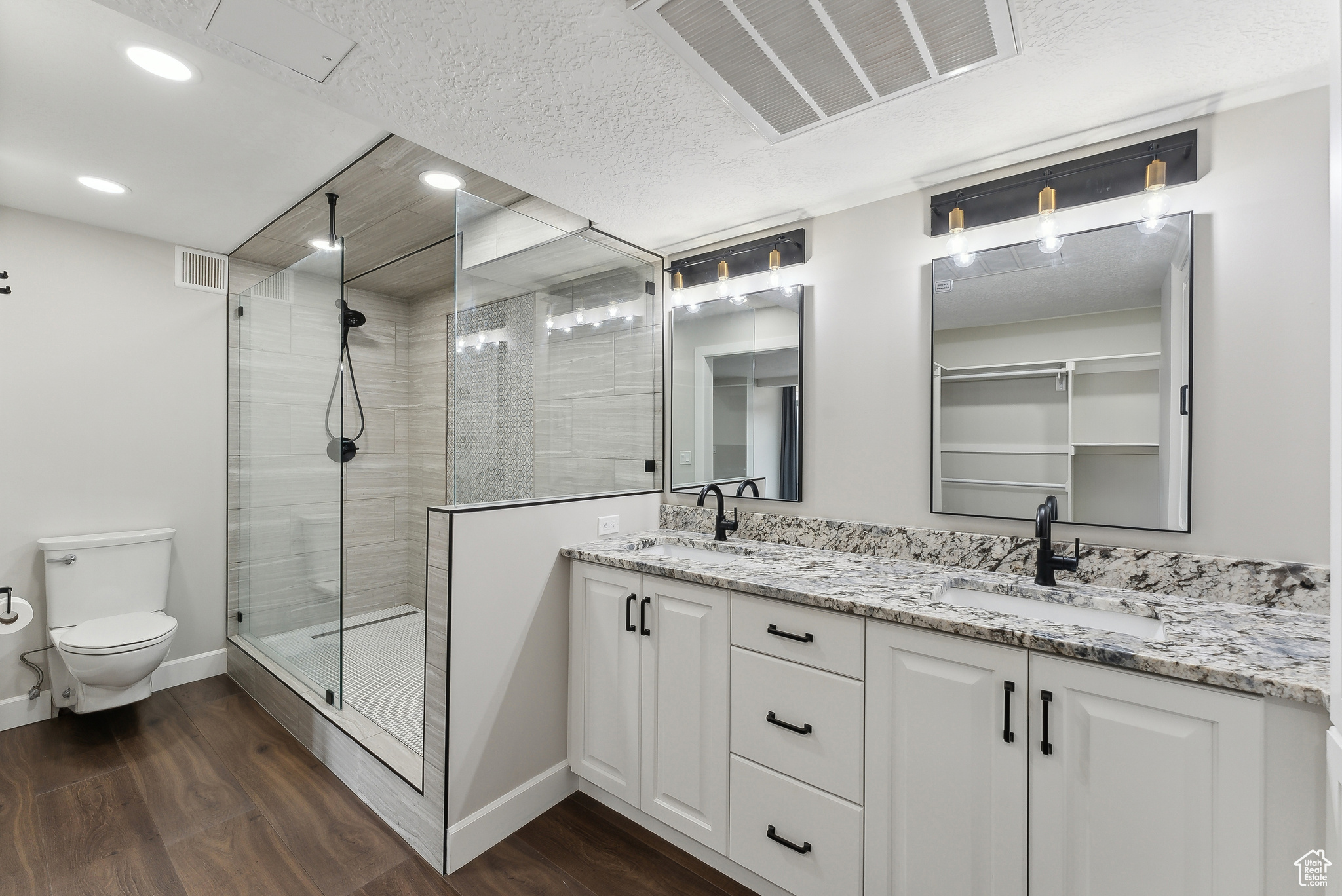 CANYON CREST - Residential