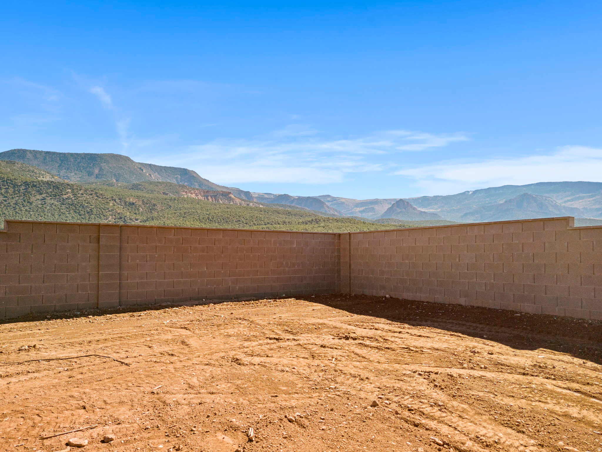 TRAILS AT SHURTZ CANYON - Residential