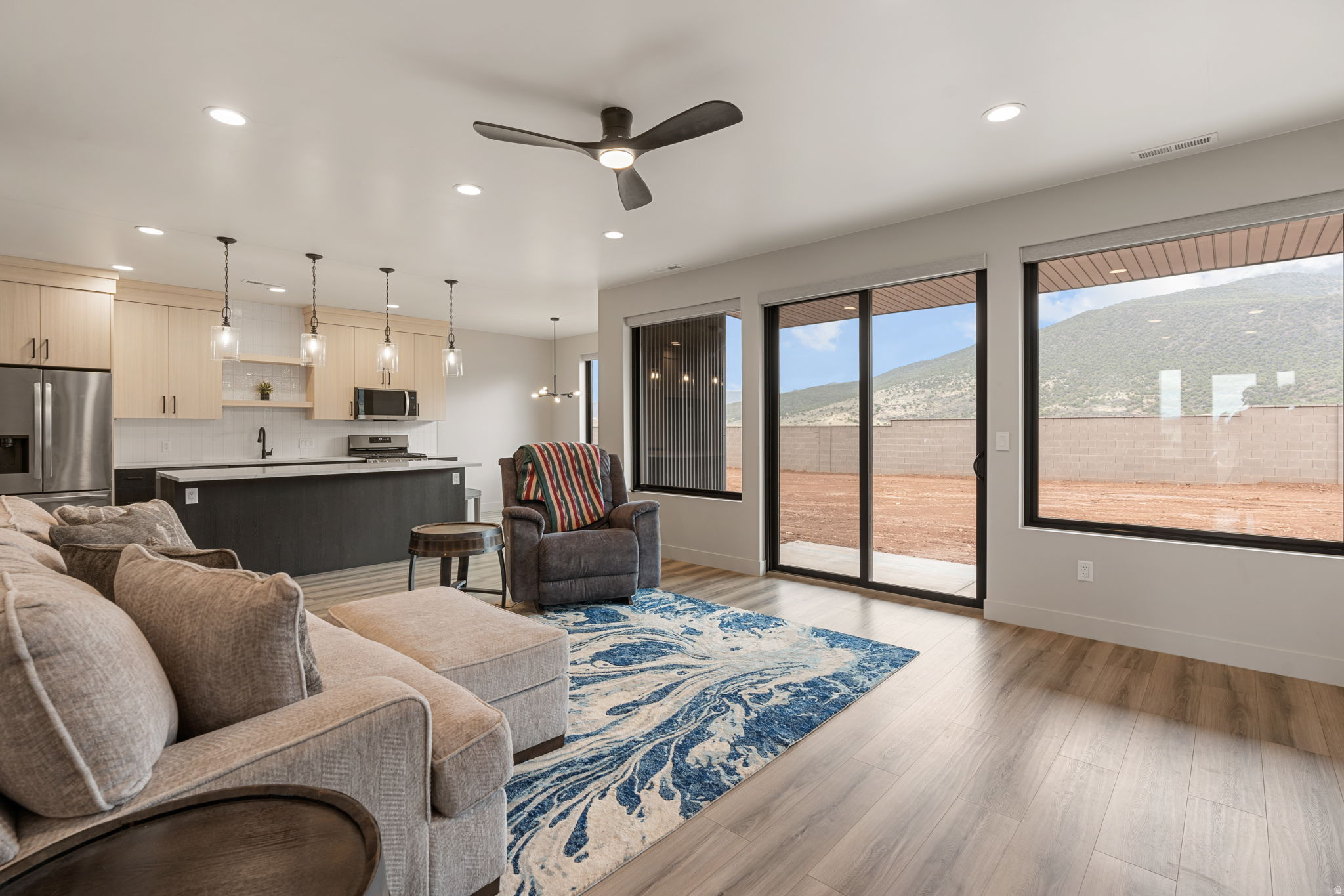 TRAILS AT SHURTZ CANYON - Residential