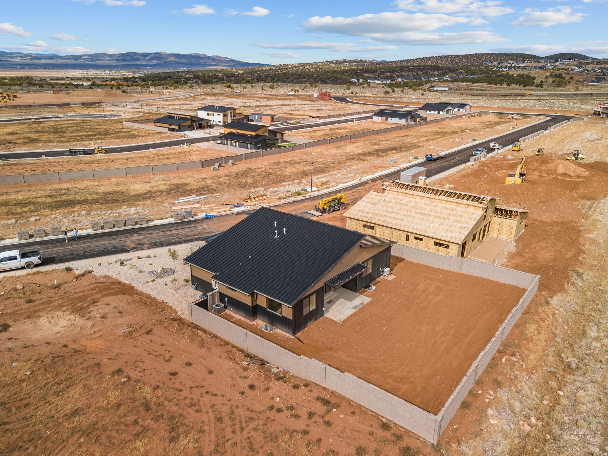 TRAILS AT SHURTZ CANYON - Residential