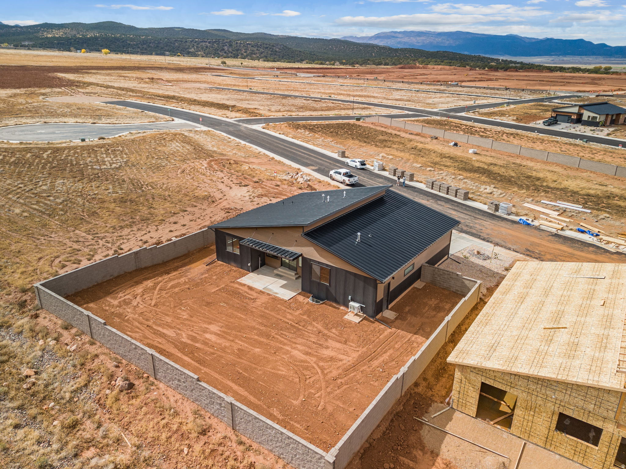 TRAILS AT SHURTZ CANYON - Residential