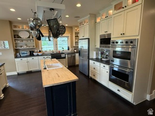 HOFHEINS ESTATES - Residential