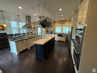 HOFHEINS ESTATES - Residential