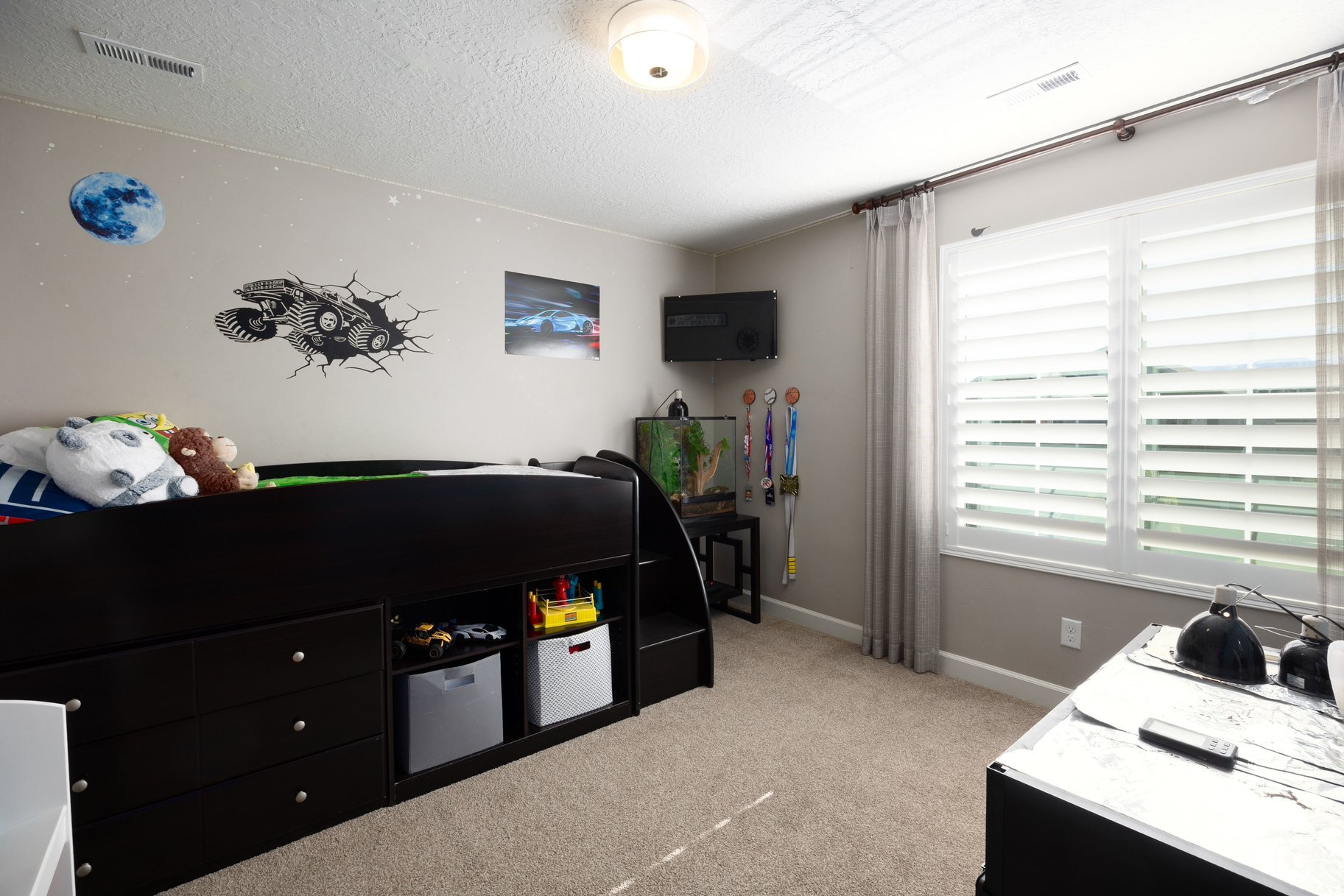ANTHEM - Residential