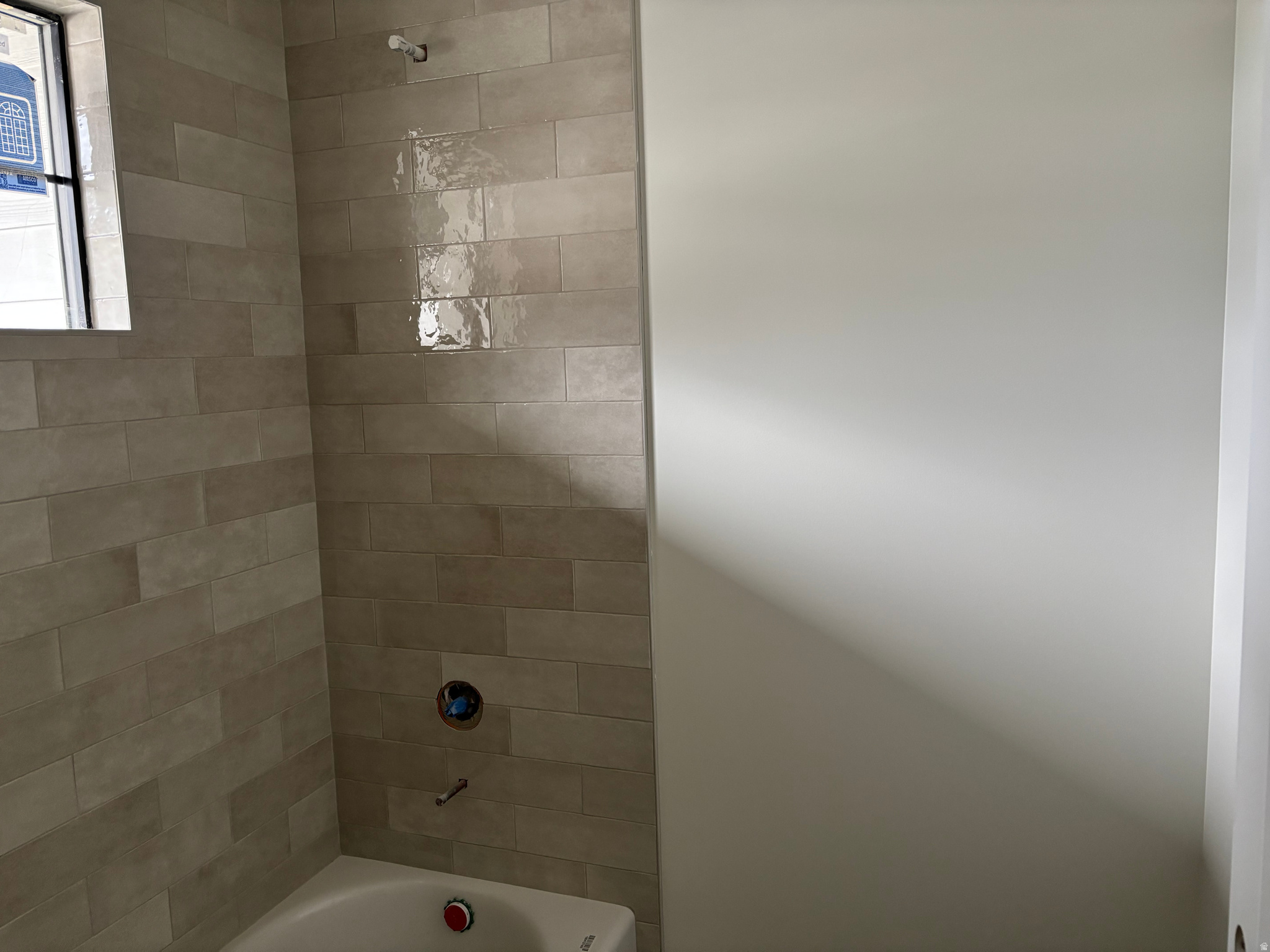 BEACON POINTE - Residential