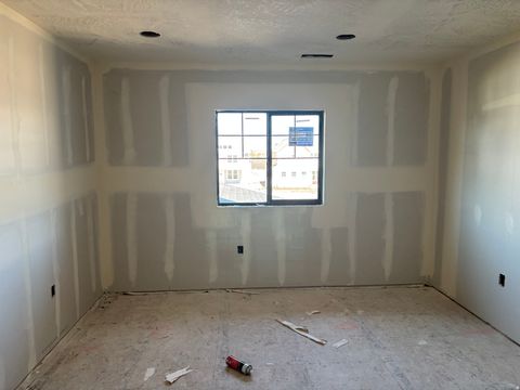 Tiny photo for 756 W SARA DR, Saratoga Springs, UT 84045 (MLS # 2145853)