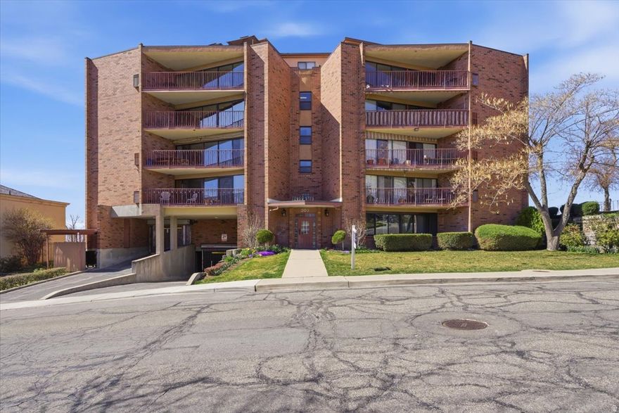 Incredible opportunity in the historic Avenues neighborhood. This unit features beautiful western views, spacious layout, in-unit laundry, and two deeded parking spaces. Storage closet located on upper driveway approach. Secure building and an unbeatable location near downtown and City Creek Canyon.