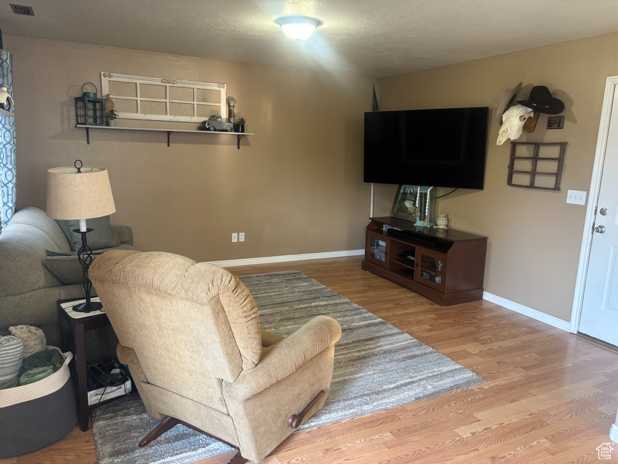 CEDAR TRAIL VILLAGE - Residential