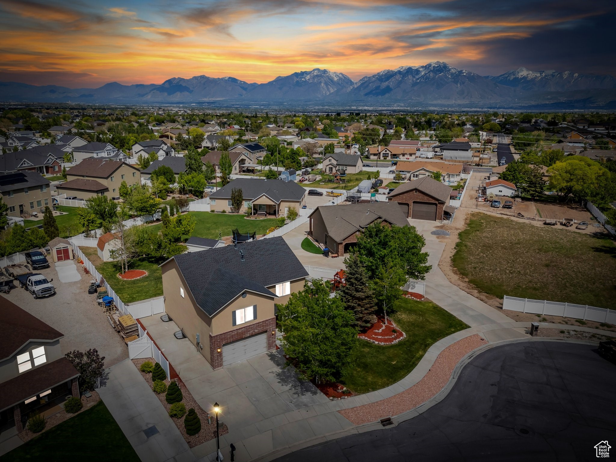 6502 W Dirassy Dr, Herriman, Utah image 46