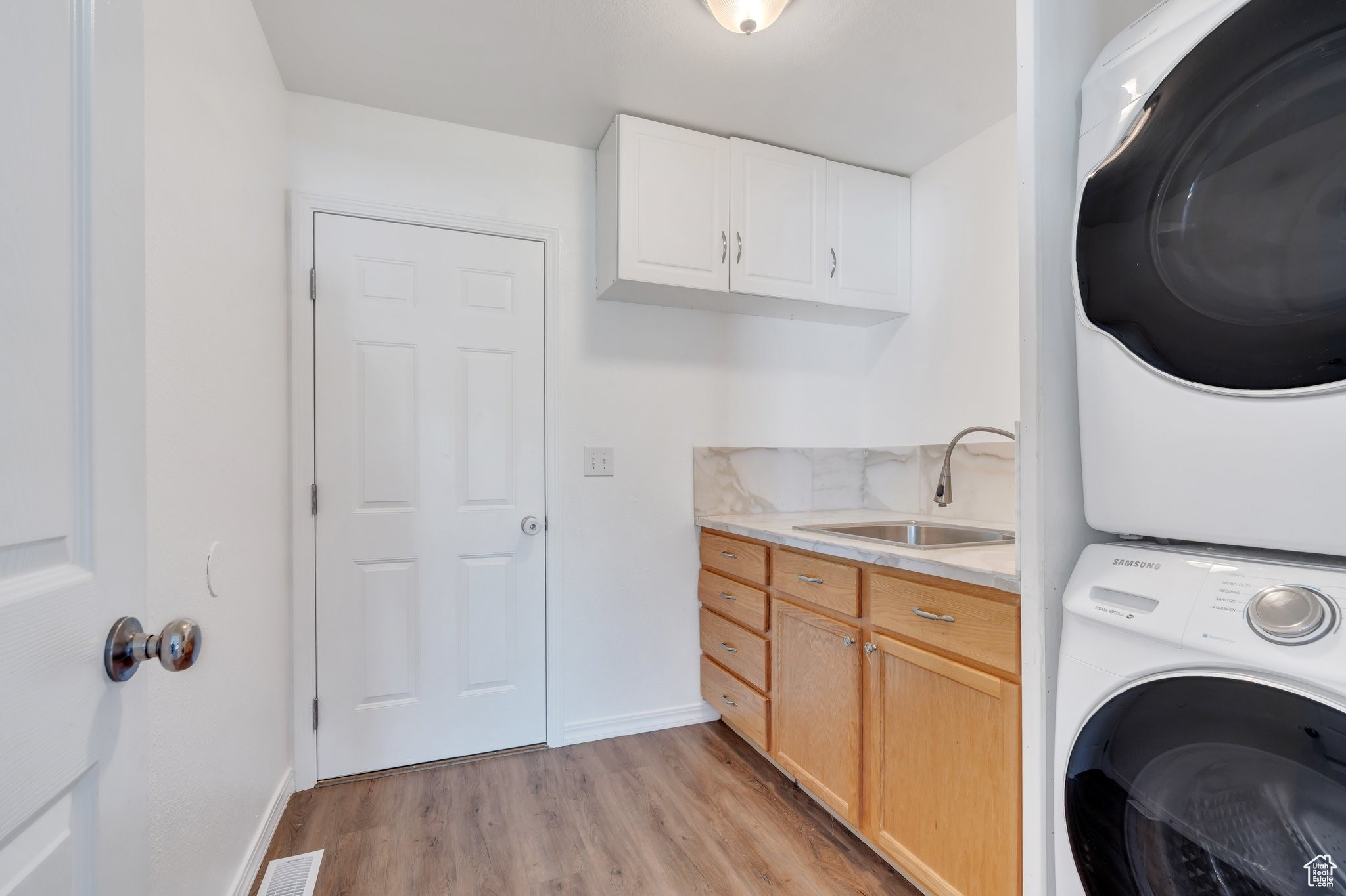 6502 W Dirassy Dr, Herriman, Utah image 35