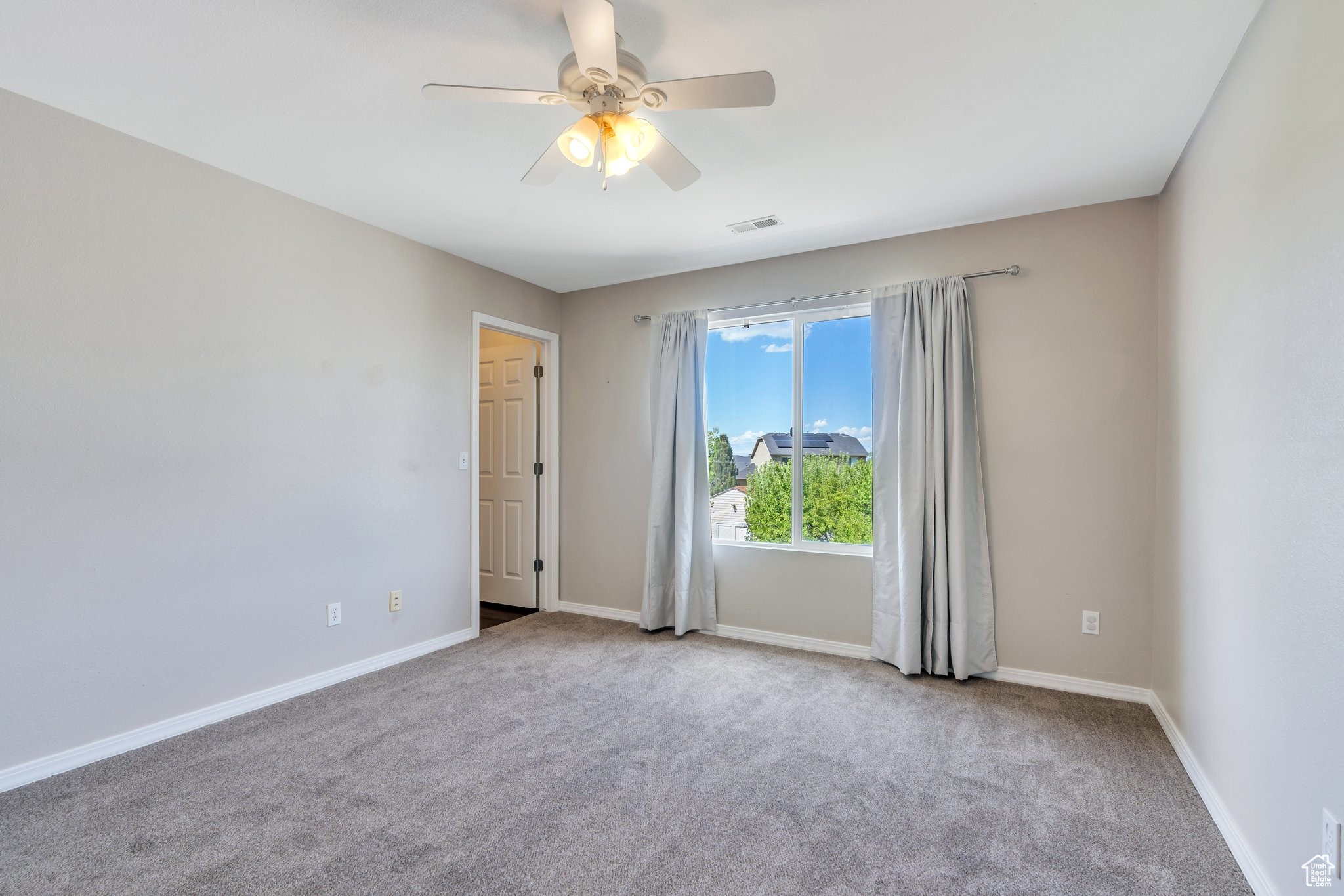 6502 W Dirassy Dr, Herriman, Utah image 23