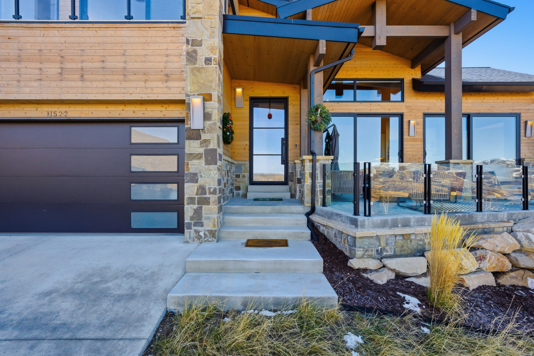 SOARING HAWK - Residential