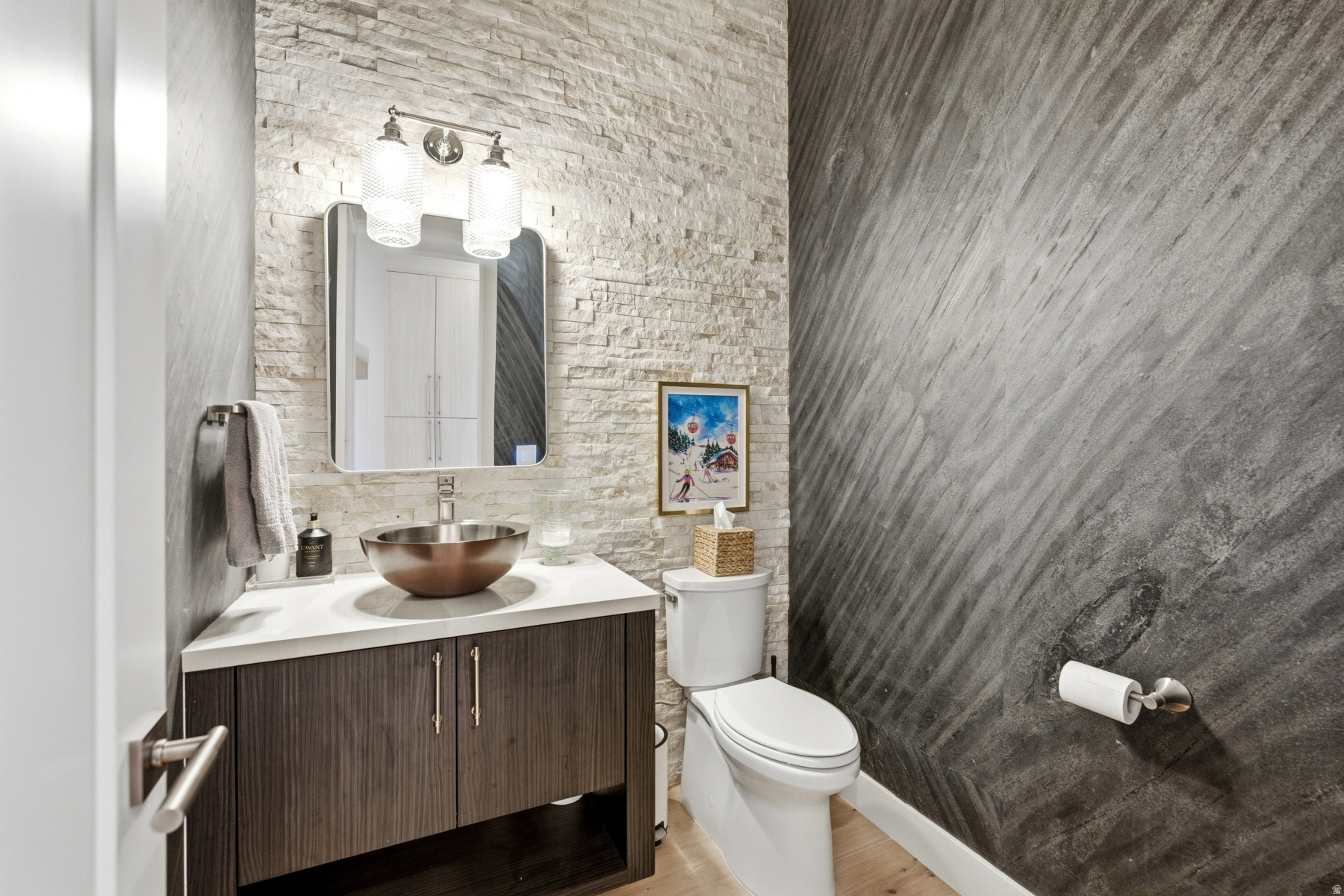 SOARING HAWK - Residential