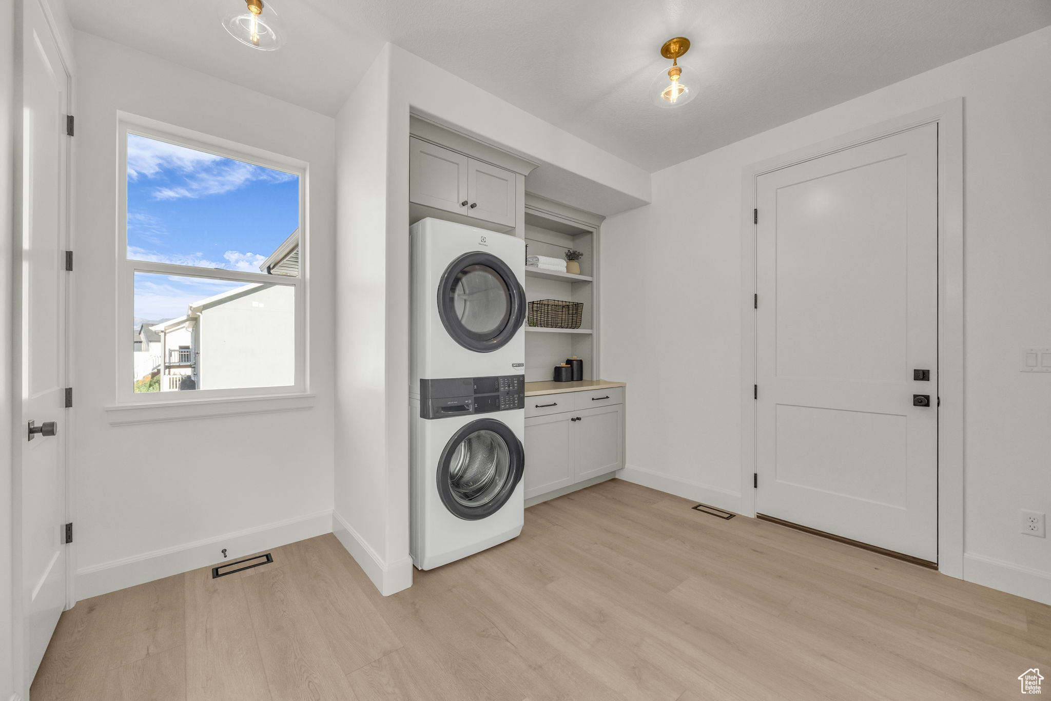 WINSTON PARK PHASE 1 - Residential