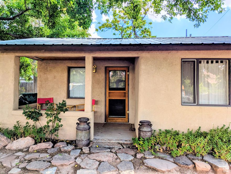 Looking for a Getaway to Moab, UT? We just listed a jewel of a property. This cute completely furnished Cottage Bungalow is in town and has plenty of possibilities. Walk to town, restaurants, and stores. Go biking and hiking out your back door. Also, if you are looking for a business location, this will work for a neighborhood zone C5. It has been updated with newer metal roof and stucco exterior. Property is being sold "as-is condition".
