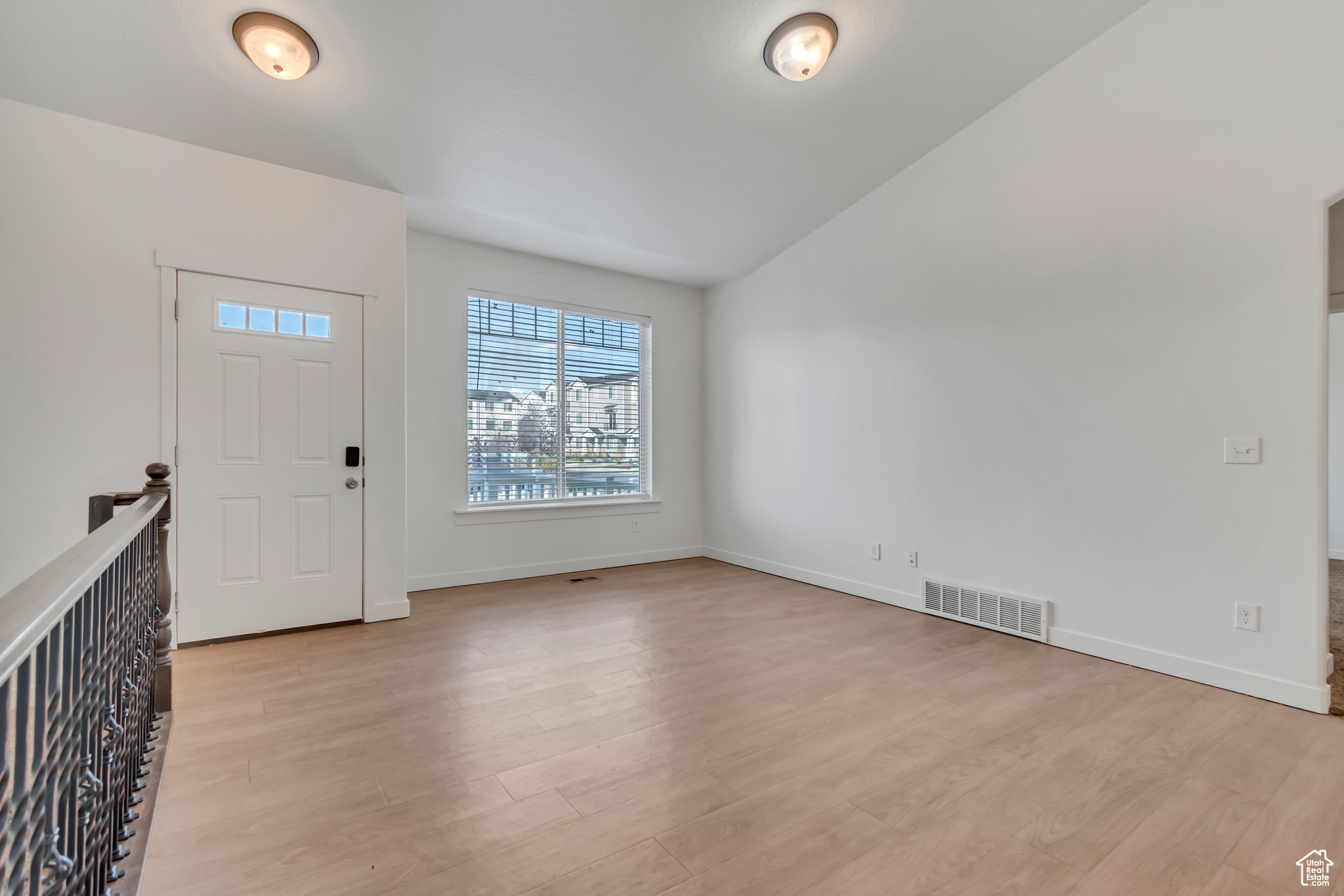 EAGLE POINT TOWNHOMES - Residential