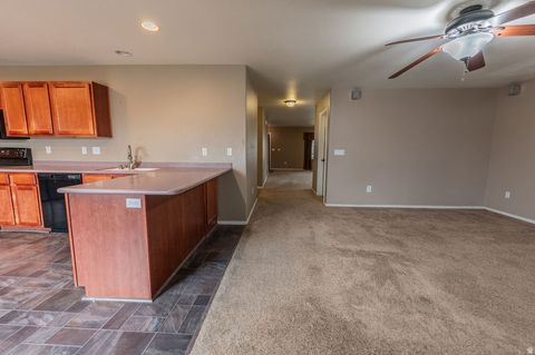 Tiny photo for 3039 W 560 S, Lehi, UT 84043 (MLS # 2149522)