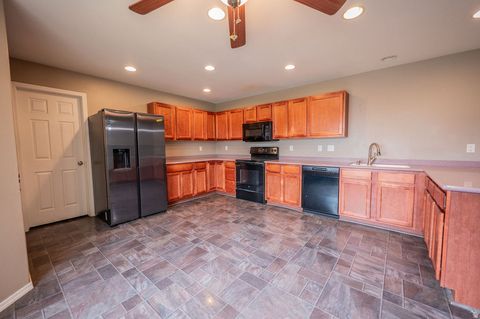 Tiny photo for 3039 W 560 S, Lehi, UT 84043 (MLS # 2149522)
