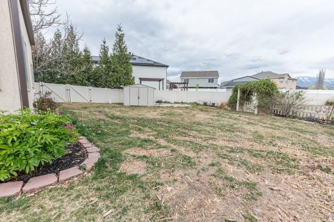 Tiny photo for 3039 W 560 S, Lehi, UT 84043 (MLS # 2149522)
