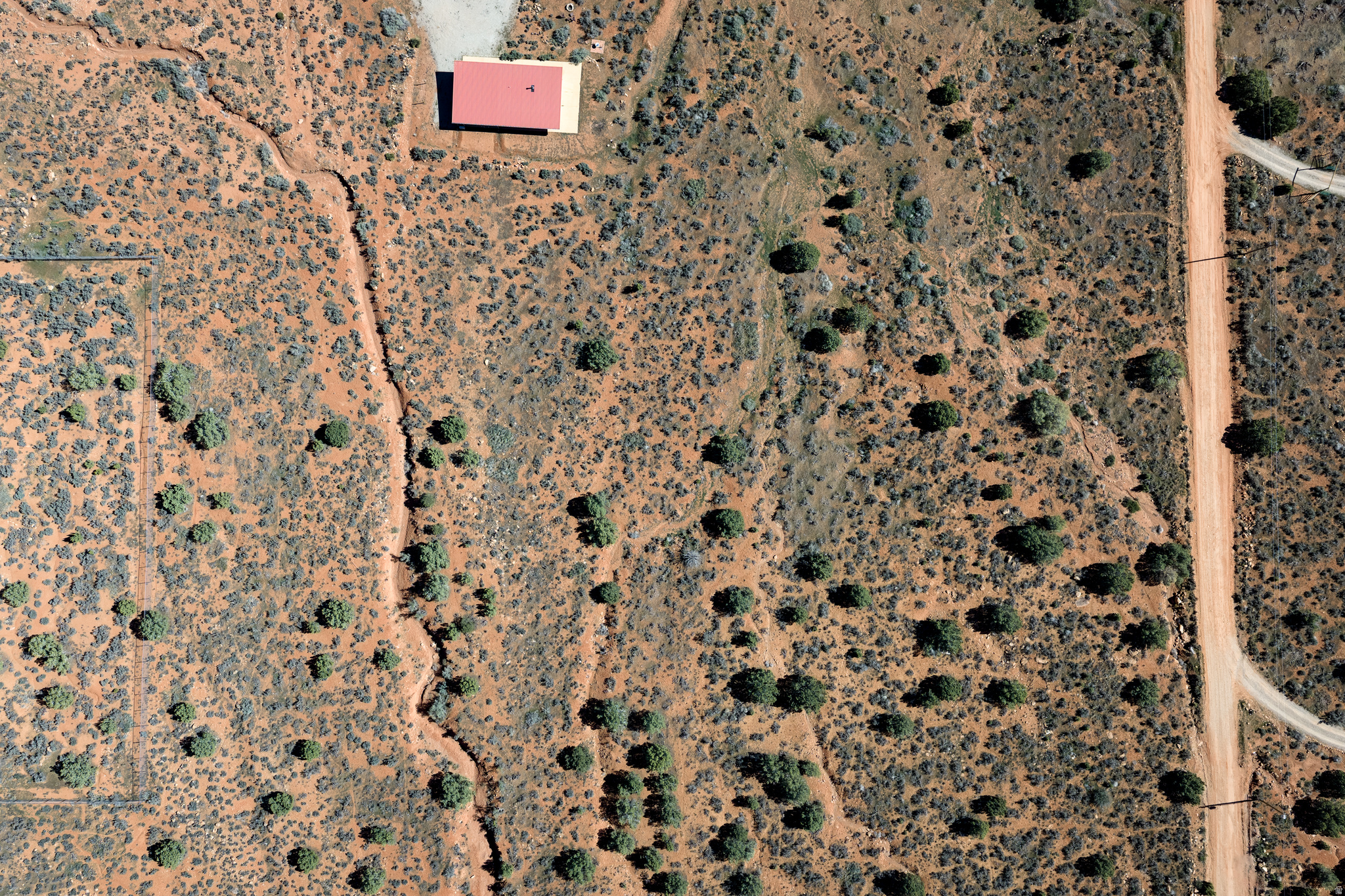 CASTLE VALLEY RIVER RANCHOS - Land