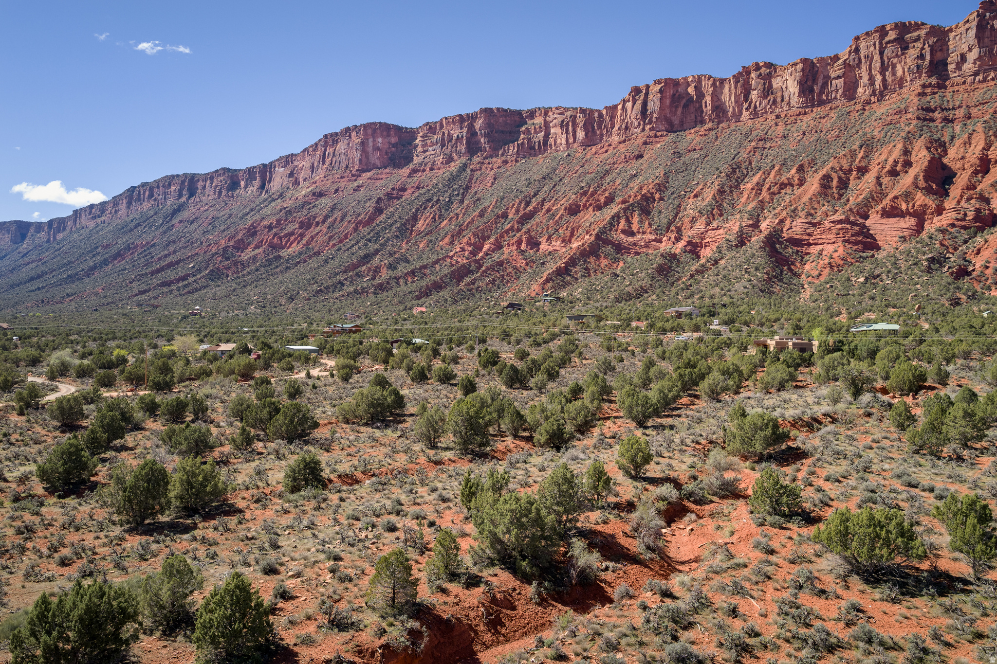 CASTLE VALLEY RIVER RANCHOS - Land