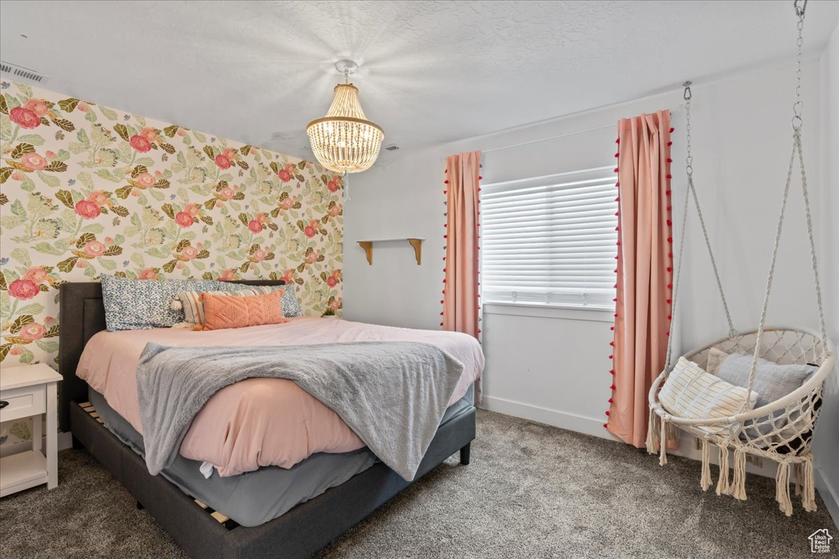 THE BENCHES - Residential