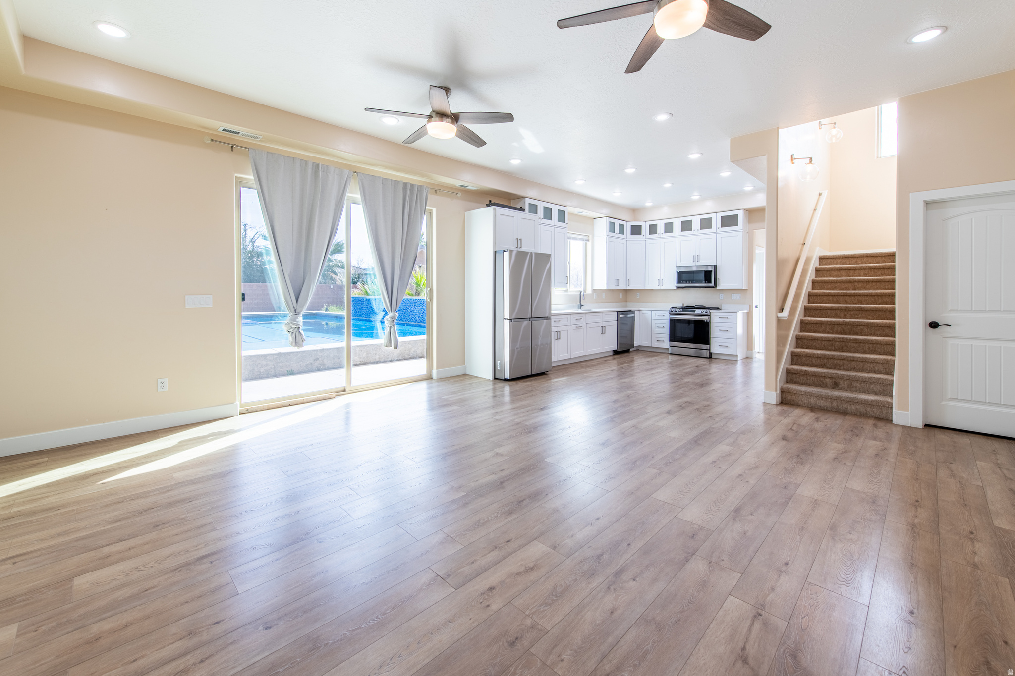 RIVER WILLOW SUB - Residential